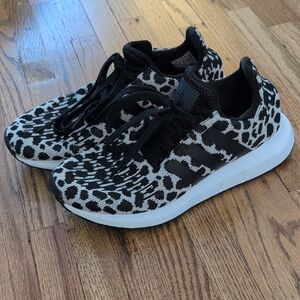 adidas Swift Run 1.0 Leopard Sneaker
